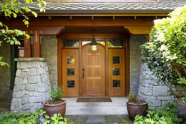 2141 Northshore Rd, Bellingham, WA 98226 - property entrance featuring stone siding