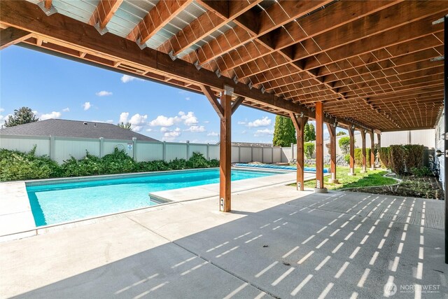 5208 Tumac Dr, Yakima, WA 98901 - view of pool with a fenced in pool, a fenced backyard, and a patio area