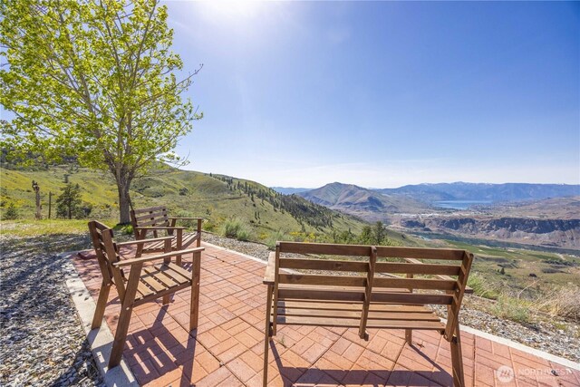 view of patio with a mountain view