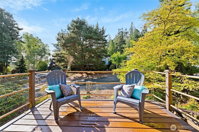 313 Willapa Pl, La Conner, WA 98257 - view of wooden terrace