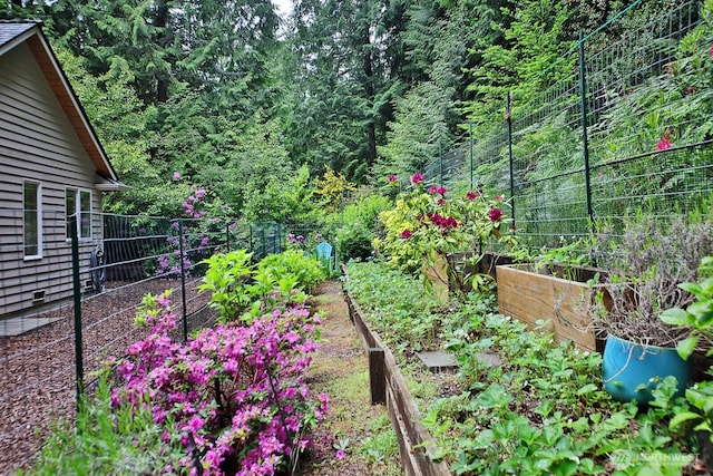 1180 Cedar Cir, Langley, WA 98260 - view of yard with a garden