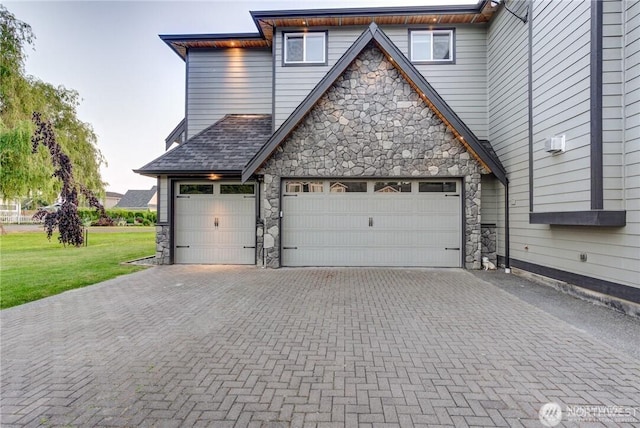 1985 Bayview St, Blaine, WA 98230 - garage with decorative driveway