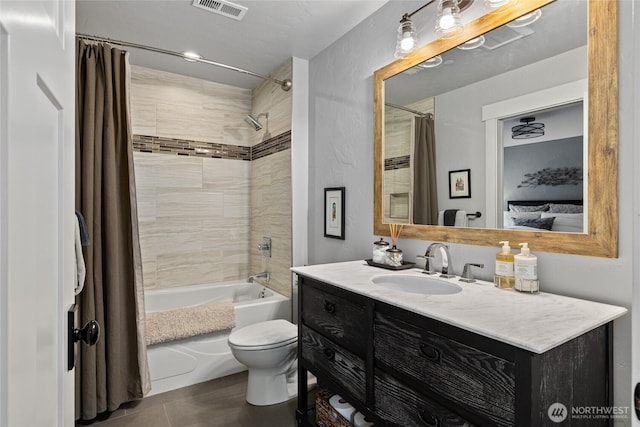 330 Maple Leaf Loop, Cle Elum, WA 98922 - full bath with visible vents, vanity, tile patterned floors, toilet, and shower / tub combo with curtain