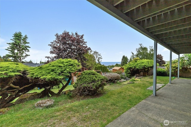 431 12th Pl N, Edmonds, WA 98020 - view of yard featuring a patio