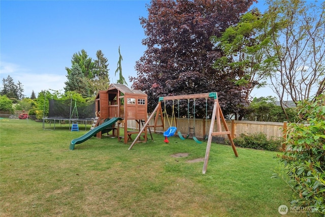 431 12th Pl N, Edmonds, WA 98020 - view of playground featuring a trampoline