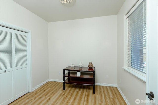 2605A Plum Ct Unit A, Port Angeles, WA 98363 - living area with baseboards and light wood-style flooring