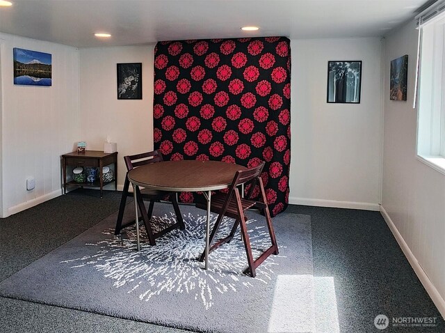 11515 7th Ave NE, Seattle, WA 98125 - dining area featuring baseboards, carpet flooring, and recessed lighting