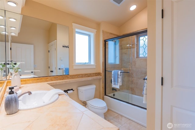 full bathroom with toilet, recessed lighting, tile patterned floors, enclosed tub / shower combo, and vaulted ceiling