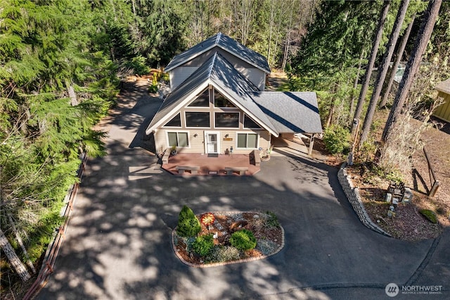 81 N Fawn Dr, Hoodsport, WA 98548 - chalet / cabin with driveway