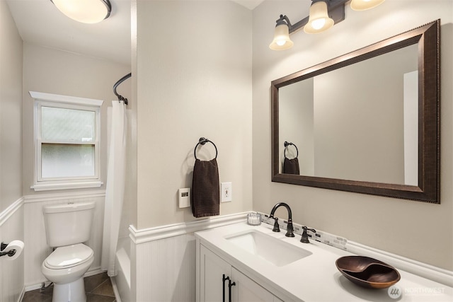 6369 23rd Ave SW, Seattle, WA 98106 - full bathroom featuring vanity, tile patterned flooring, toilet, and a shower with shower curtain