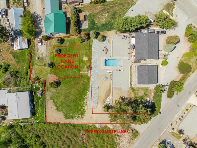 241 Lakeshore Dr, Manson, WA 98831