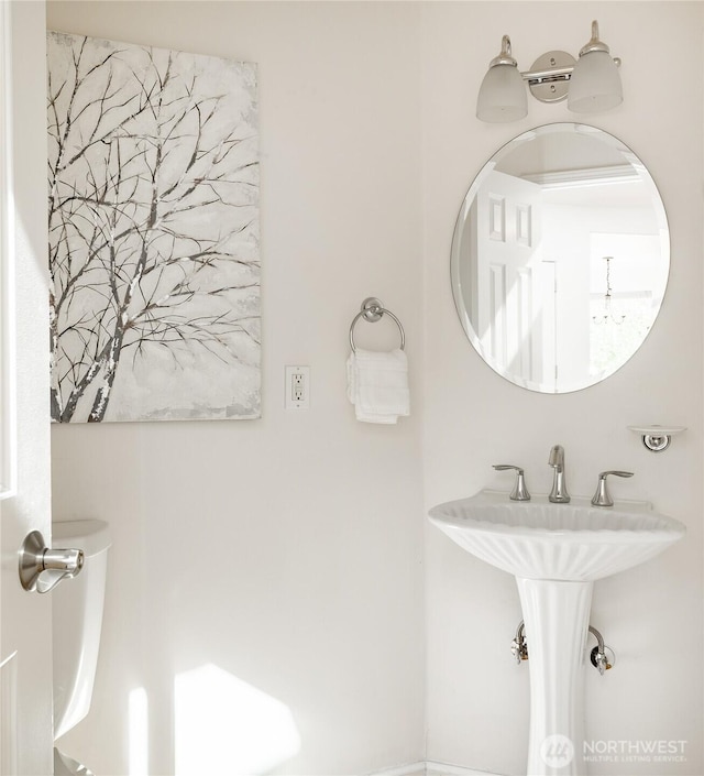 8012 Chinook Way, Blaine, WA 98230 - view of bathroom