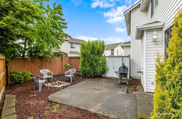 view of patio featuring a fenced backyard