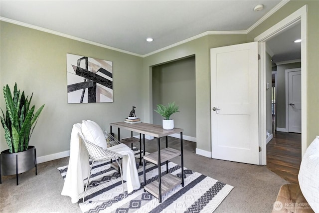 carpeted office space with baseboards, ornamental molding, and recessed lighting