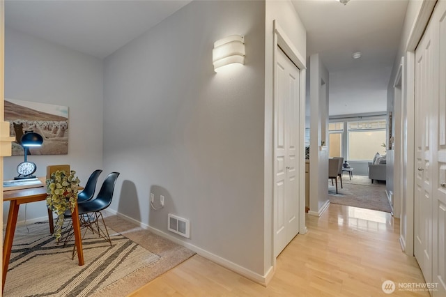 109 2nd St S Unit 523, Kirkland, WA 98033 - office space featuring light wood-style floors, baseboards, and visible vents