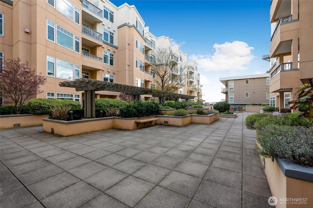 109 2nd St S Unit 523, Kirkland, WA 98033 - surrounding community featuring a pergola