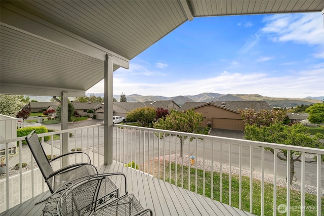 351 19th St NE Unit 10, East Wenatchee, WA 98802 - balcony featuring a mountain view