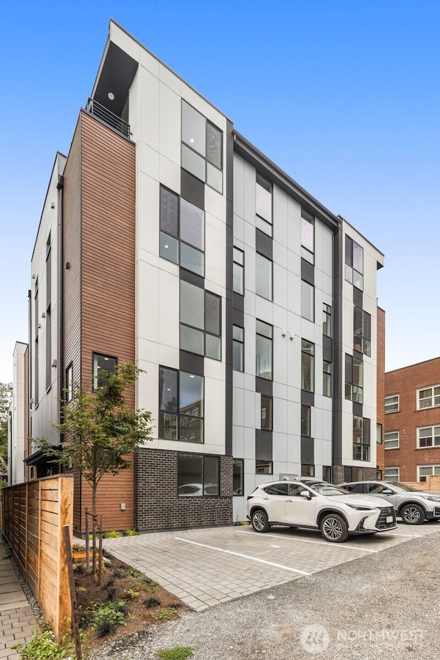 1124C 13th Ave, Seattle, WA 98122 - view of building exterior with uncovered parking