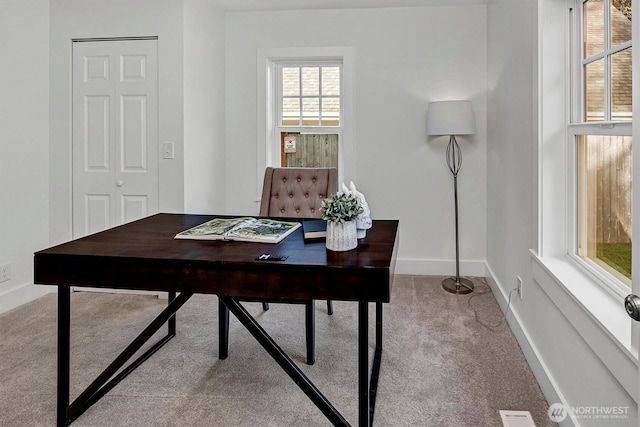 10841 NE 108th St, Kirkland, WA 98033 - carpeted office space with baseboards and visible vents