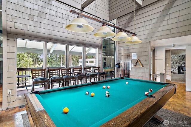 6702 139th Ave NE Unit 742, Redmond, WA 98052 - rec room with billiards and a towering ceiling