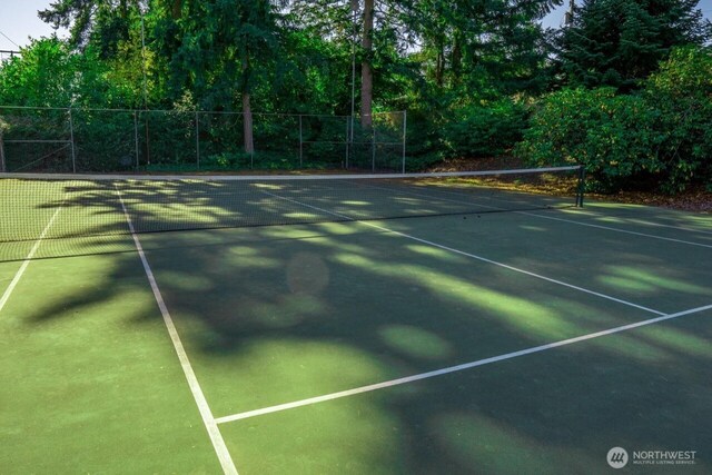 6702 139th Ave NE Unit 742, Redmond, WA 98052 - view of tennis court featuring fence