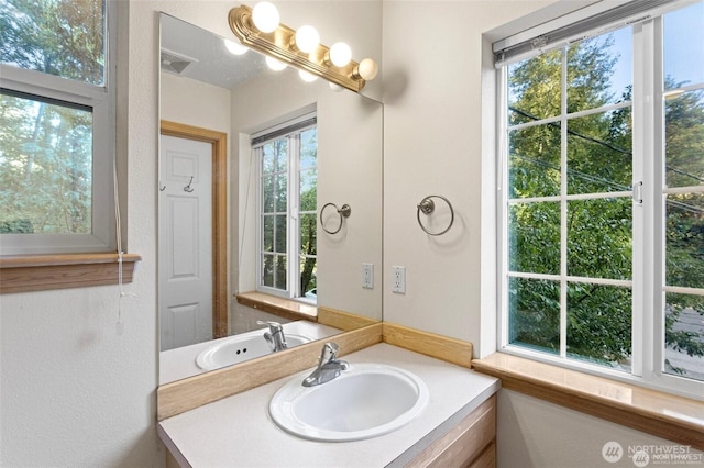 16400 44th Ave W, Lynnwood, WA 98037 - bathroom featuring vanity and visible vents