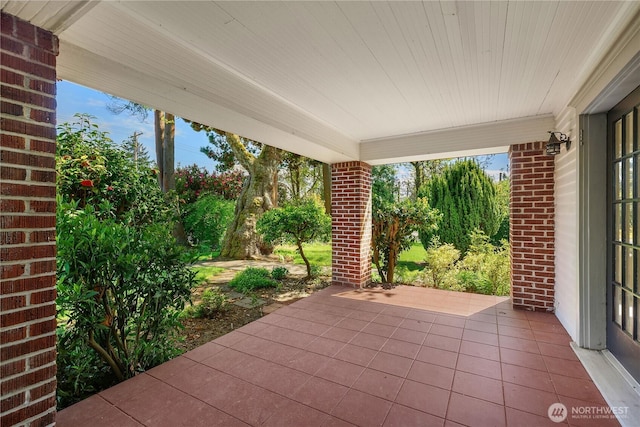 437 NW Pennsylvania Ave, Chehalis, WA 98532 - view of patio / terrace