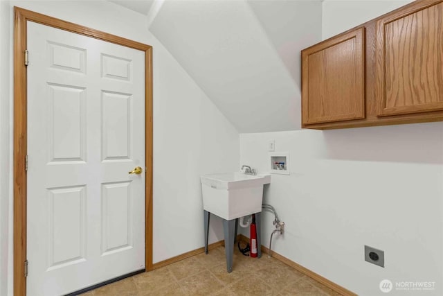 300 Range View Rd, Ellensburg, WA 98926 - washroom with cabinet space, hookup for an electric dryer, baseboards, and hookup for a washing machine