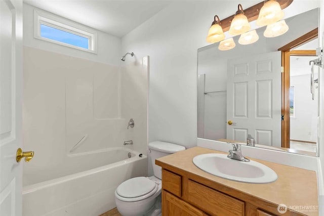 300 Range View Rd, Ellensburg, WA 98926 - full bathroom with vanity, toilet, shower / bathtub combination, and a chandelier