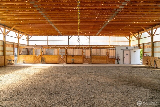 177 Salmon Creek Rd, Okanogan, WA 98840 - view of horse barn