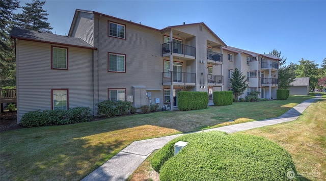 25025 SE Klahanie Blvd Unit L104, Sammamish, WA 98029 - view of building exterior