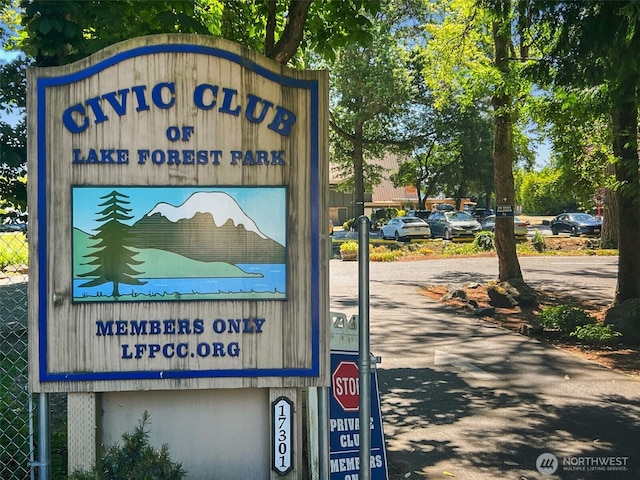 18265 47th Pl NE, Lake Forest Park, WA 98155 - view of community sign