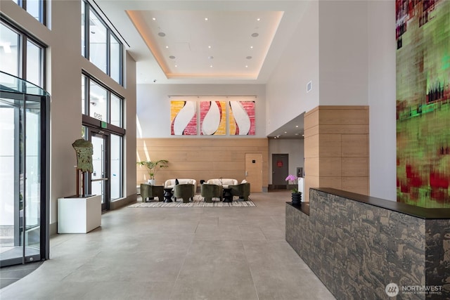 2510 6th Ave Unit 602, Seattle, WA 98121 - building lobby with a high ceiling and recessed lighting