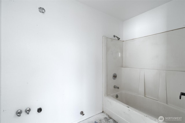 full bath featuring shower / washtub combination