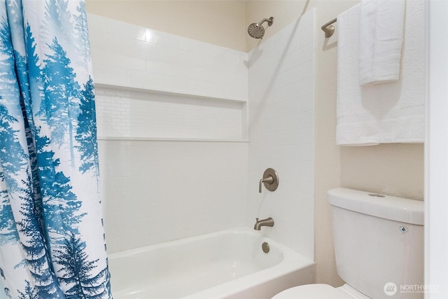 bathroom with toilet and shower / tub combo with curtain