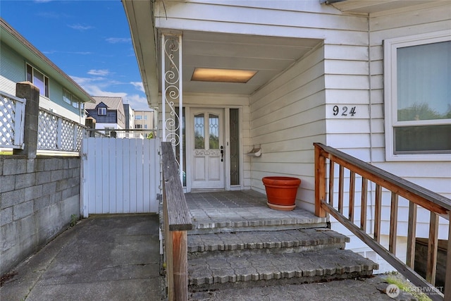 view of entrance to property
