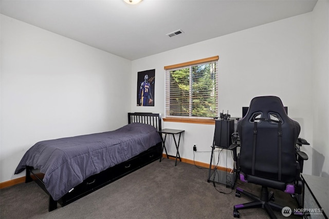 bedroom featuring carpet flooring, baseboards, and visible vents
