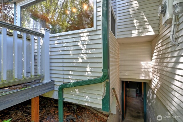 view of home's exterior