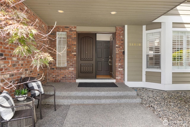 11616 NE 67th St, Kirkland, WA 98033 - entrance to property with brick siding
