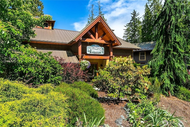 990 S Lake Whatcom Blvd Unit 65, Sedro Woolley, WA 98284 - view of front of home featuring a standing seam roof and metal roof