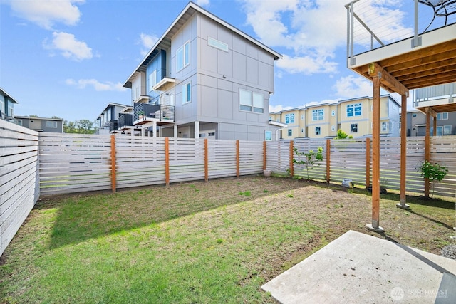 4818 Springside St, Bellingham, WA 98226 - fenced backyard featuring a patio area and a residential view