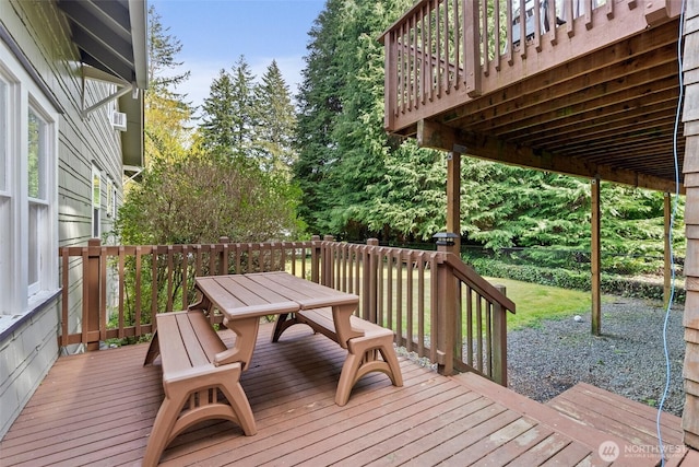505 S 8th, Shelton, WA 98584 - deck with outdoor dining area