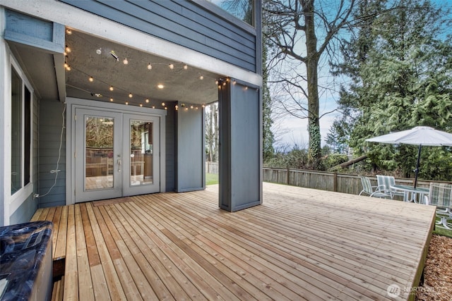 6211 116th Ave NE, Kirkland, WA 98033 - deck featuring french doors
