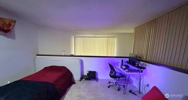 bedroom with carpet