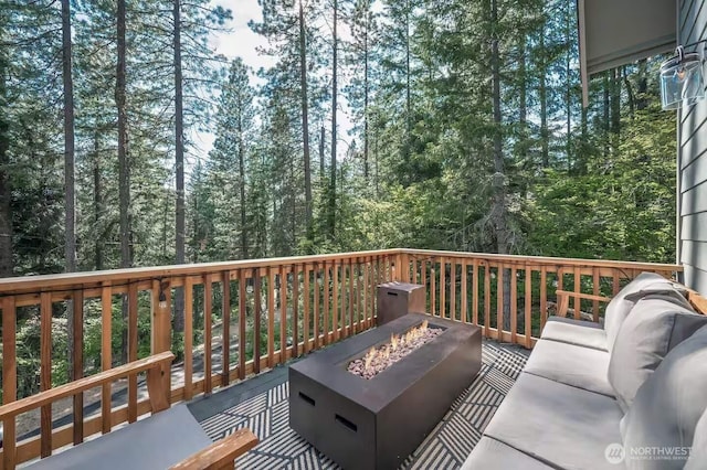 41 Hawkeye, Ronald, WA 98940 - deck featuring a fire pit