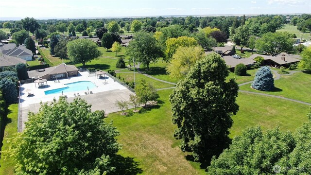 811 Country Club Dr, Walla Walla, WA 99362 - bird's eye view of a pool