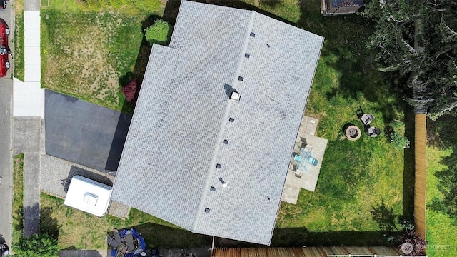 1718 33rd St SE, Auburn, WA 98002 - aerial view of property and surrounding area