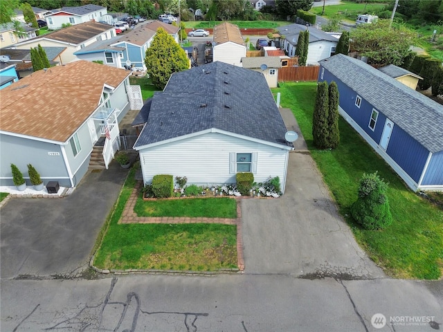 bird's eye view with a residential view