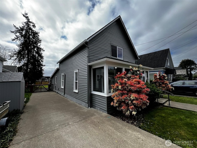 422 Chenault Ave, Hoquiam, WA 98550 - view of property exterior