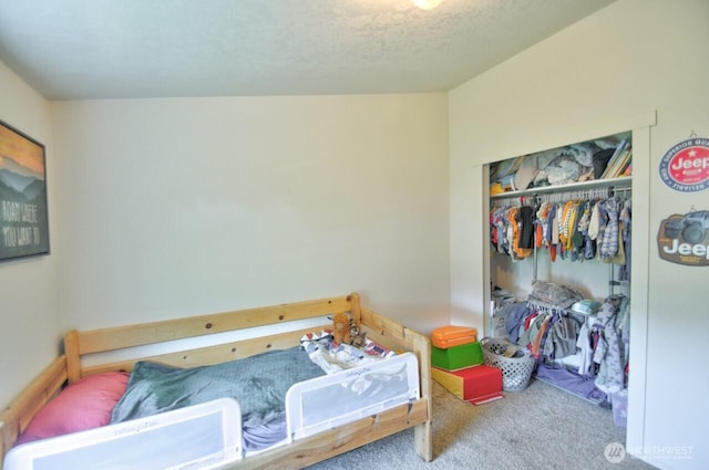 117 Hewitt Rd, Chehalis, WA 98532 - bedroom featuring carpet and a closet